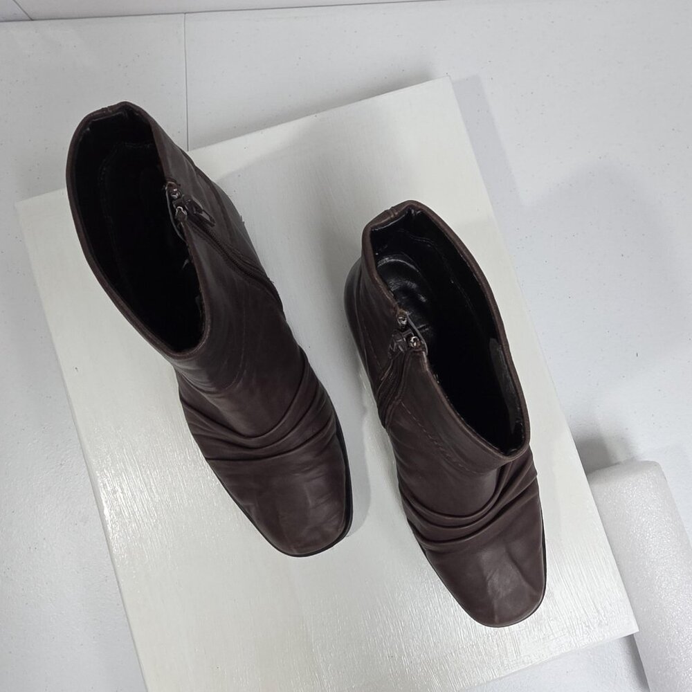 Brown Leather Ankle Boots Womens Size 7.5 W Zip Block Heel Booties Casual - Picture 7 of 9